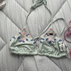 Light  blue bikini top